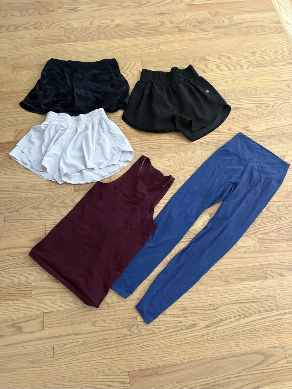 lululemon athletica bundle includes